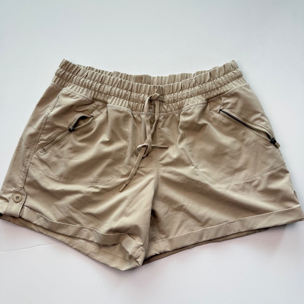 Tangerine Womens Tan Khaki Active Hiking Shorts Size Medium Zipper Pockets